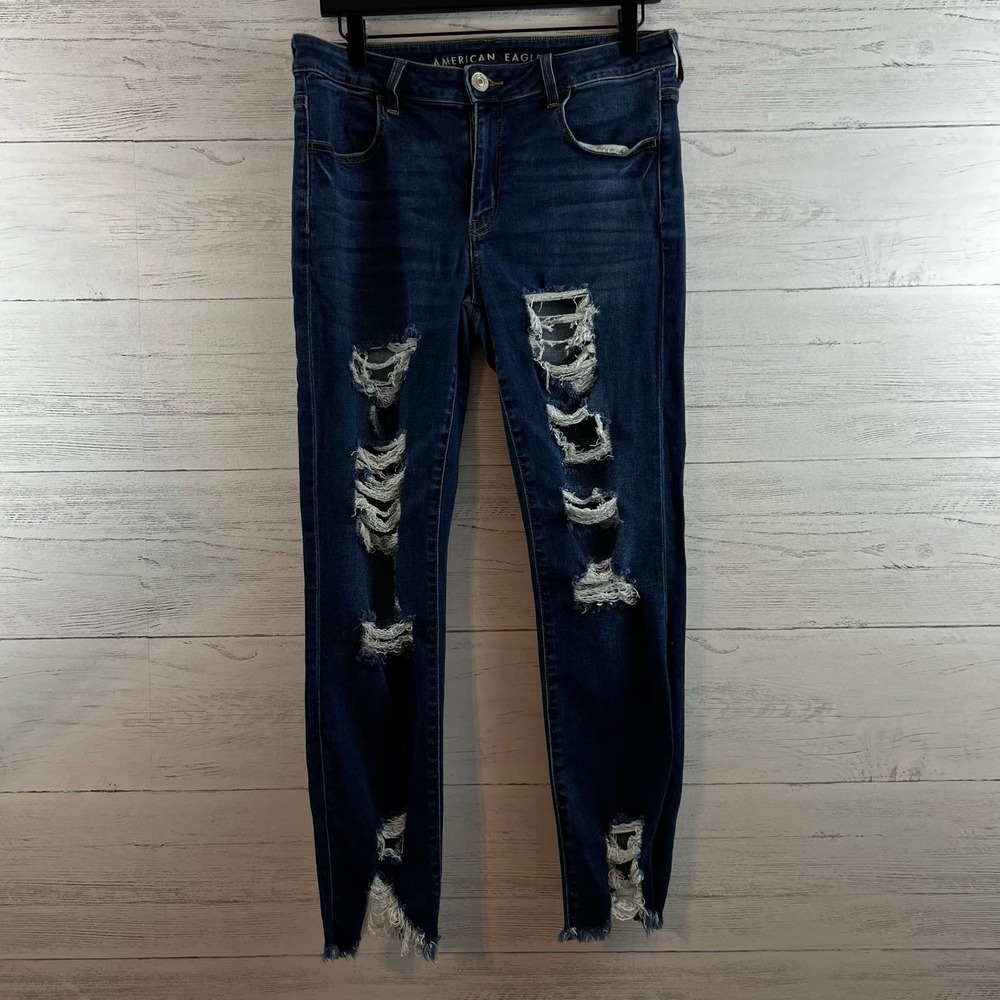 American Eagle Distressed Crop Jegging Jeans Size 14